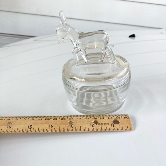 Vintage Jeannette Glass Donkey Powder Dish or Jar - Picture 8 of 12